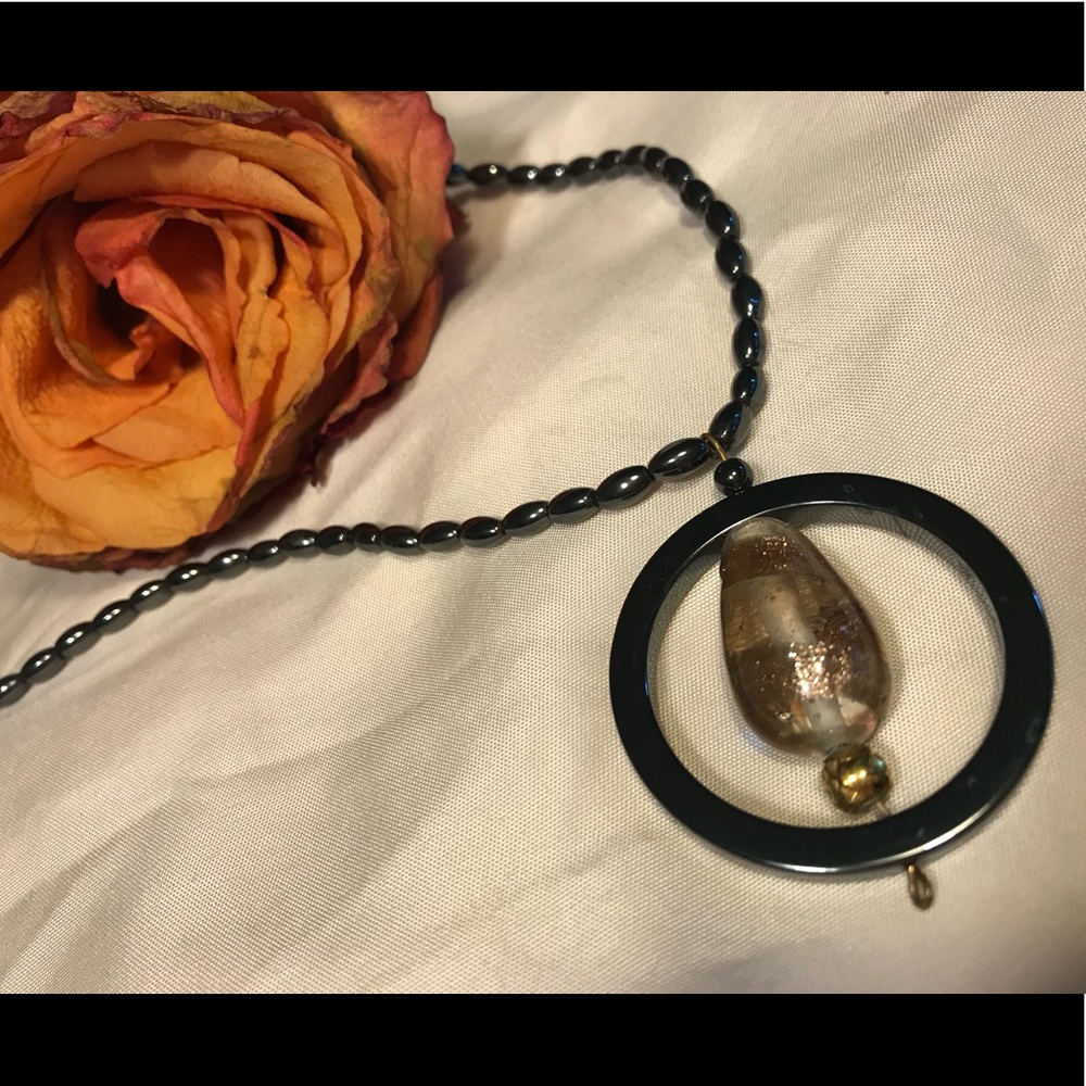 🔆 TODAY!!! Metallic shiny beaded pendant necklace